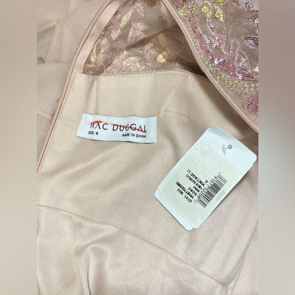 Mac Duggal Embellished Cap-Sleeve Tulle Gown size 6 - Picture 11 of 12